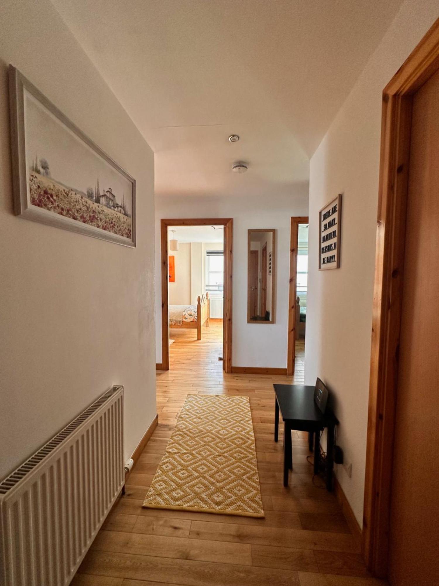 City Centre Apartment Next To Bus And Train Station Inverness Bagian luar foto